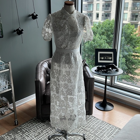 New Self-Portrait Grosgrain-trimmed Guipure Lace Midi Dress in White Size 4 US - Picture 2 of 8